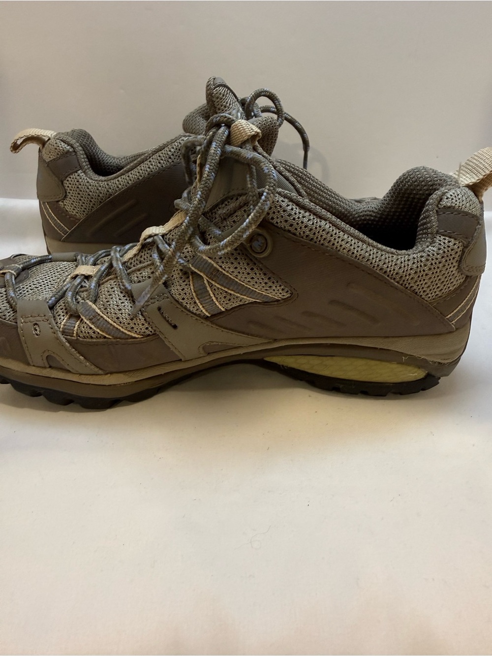 Merrell Performance Footware Size 7.5 - Picture 8 of 9